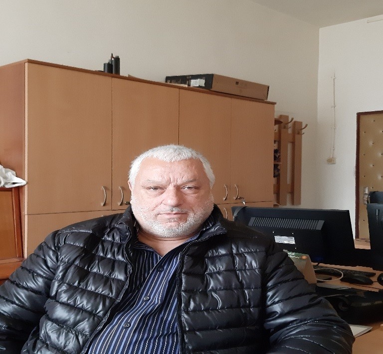 m mitov